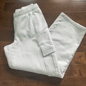Aritzia sweatpants